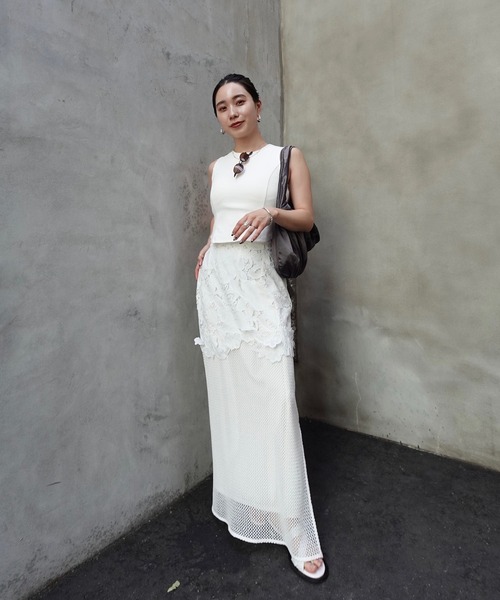 Ameri(アメリ)の「MEDI CUTWORK 3D LACE MOTIF LAYERED SKIRT(スカート・レディース・ブラック/ホワイト・MEDIUM/SMALL)」の17枚目の写真