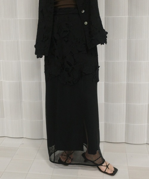 Ameri(アメリ)の「MEDI CUTWORK 3D LACE MOTIF LAYERED SKIRT(スカート・レディース・ブラック/ホワイト・MEDIUM/SMALL)」の18枚目の写真