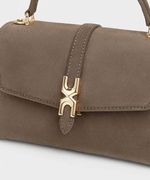 CHARLES & KEITH(チャールズ & キース)の「Adalyn アダリン トップハンドルバッグ(ハンドバッグ・レディース・レディッシュグレー・S)」の4枚目の写真