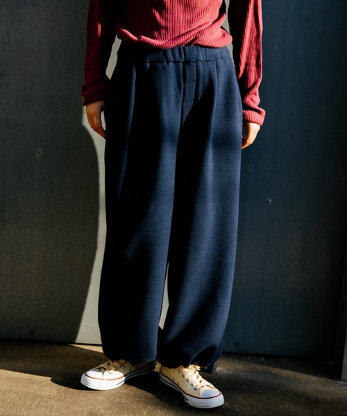CAROUSE LAMBRA（ケラウズランブラ）の「2TAC WIDE PANTS（スウェットパンツ・レディース・ベージュ/ネイビー・FREE）」の13枚目の写真