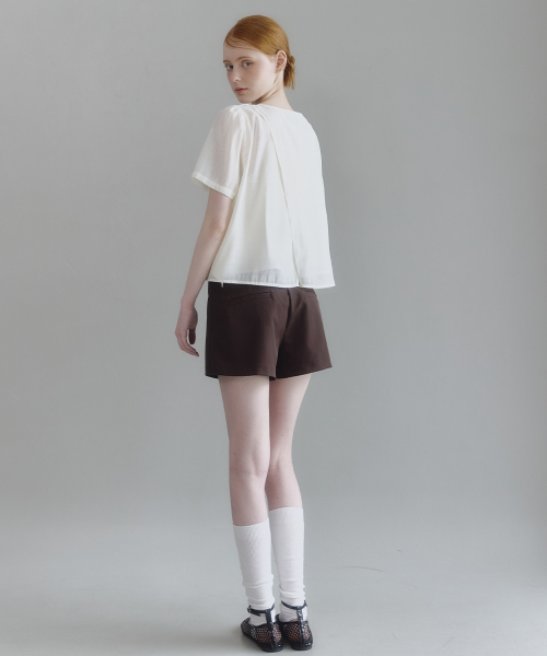 MICANE（ミケーネ）の「ミュエディル バックスリットブラウス-ビスチェセットアップ（シャツ/ブラウス・レディース・ブラック/ライトグレー/クリーム・SMALL/MEDIUM/LARGE/X-LARGE/XX-LARGE）」の7枚目の写真