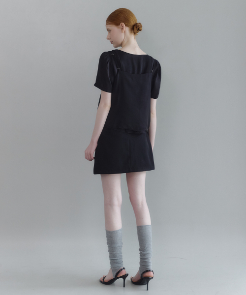 MICANE（ミケーネ）の「ミュエディル バックスリットブラウス-ビスチェセットアップ（シャツ/ブラウス・レディース・ブラック/ライトグレー/クリーム・SMALL/MEDIUM/LARGE/X-LARGE/XX-LARGE）」の15枚目の写真
