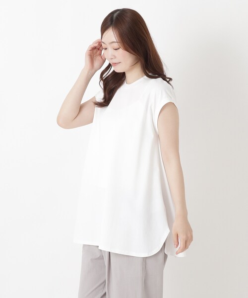 one'sterrace(ワンズテラス)の「【ひんやり】接触冷感 フレンチスリーブフレアプルオーバー(Tシャツ/カットソー・レディース・アイボリー系8/ブラック系8/ブルー系その他7・02)」の3枚目の写真