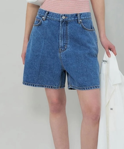 GRVRGROVE(グローブ)の「MAEVE DENIM PANTS(デニムパンツ・レディース・ダークブルー/ライトブルー・MEDIUM/SMALL)」の2枚目の写真
