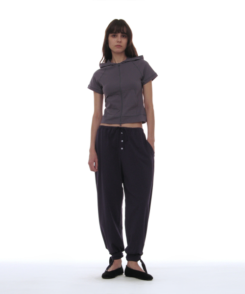 PARTIMENTO WOMEN（パルティメントウィメン）の「PWC タイアップ ヘム ジャージ トラウザー_パープルネイビー（その他パンツ・レディース・その他・SMALL/MEDIUM/LARGE）」の5枚目の写真