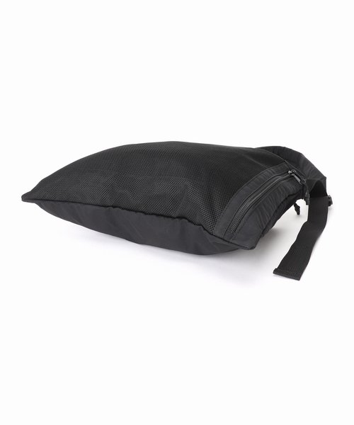 Spick & Span(スピックアンドスパン)の「THEATRE PRODUCTS / シアタープロダクツ OBLONG 70(ショルダーバッグ・レディース・ブラウン/ブラック/ホワイト系その他・FREE)」の21枚目の写真