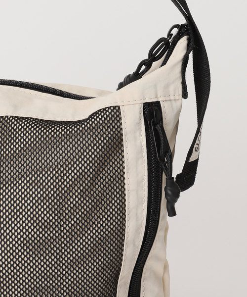 Spick & Span(スピックアンドスパン)の「THEATRE PRODUCTS / シアタープロダクツ OBLONG 70(ショルダーバッグ・レディース・ブラウン/ブラック/ホワイト系その他・FREE)」の9枚目の写真