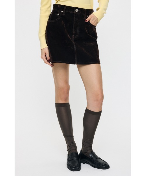 MOUSSY（マウジー）の「【26年AW新作】【セットアップ対応】VELVET ミニスカート（デニムスカート・レディース・ボルドー/カーキ/ブラウン/ブラック・2/1）」の11枚目の写真