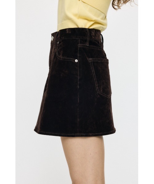 MOUSSY（マウジー）の「【26年AW新作】【セットアップ対応】VELVET ミニスカート（デニムスカート・レディース・ボルドー/カーキ/ブラウン/ブラック・2/1）」の14枚目の写真