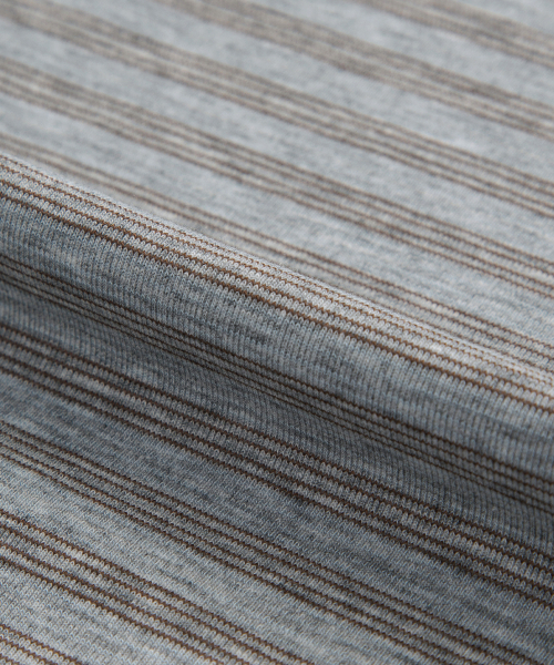 ASON(アズオン)の「SHELL STRIPE SLEEVELESS / BLUE(Tシャツ/カットソー・レディース・その他・FREE)」の5枚目の写真