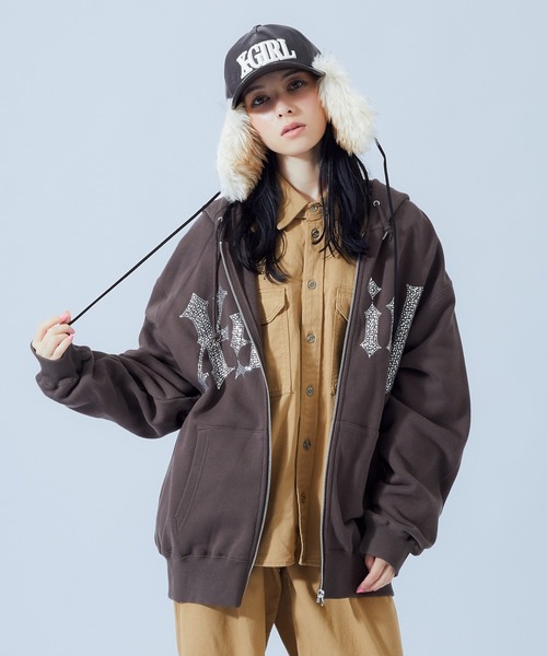 X-girl（エックスガール）の「FACE LABEL WORK L/S SHIRT（シャツ/ブラウス・レディース・ベージュ/ブラック/マルチ・S/M）」の5枚目の写真