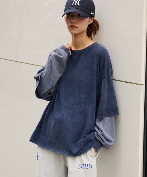 CIAOPANIC TYPY(チャオパニックティピー)の「アシッドウォッシュ加工フェイクレイヤードワッフルロンTEE(Tシャツ/カットソー・レディース・グレー/ネイビー/ブラウン・LARGE/MEDIUM)」の3枚目の写真
