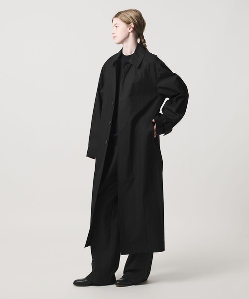 LOEFF（ロエフ）の「＜LOEFF＞バルカラー コート UNISEX（ステンカラーコート・レディース・ブラック/ダークブラウン・1/0/2）」の4枚目の写真