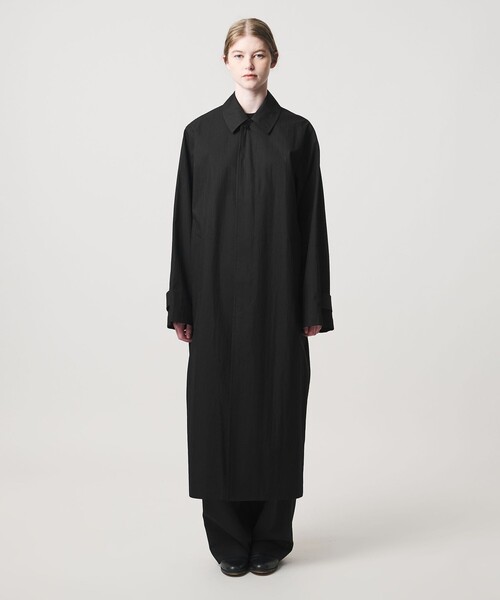 LOEFF（ロエフ）の「＜LOEFF＞バルカラー コート UNISEX（ステンカラーコート・レディース・ブラック/ダークブラウン・1/0/2）」の13枚目の写真