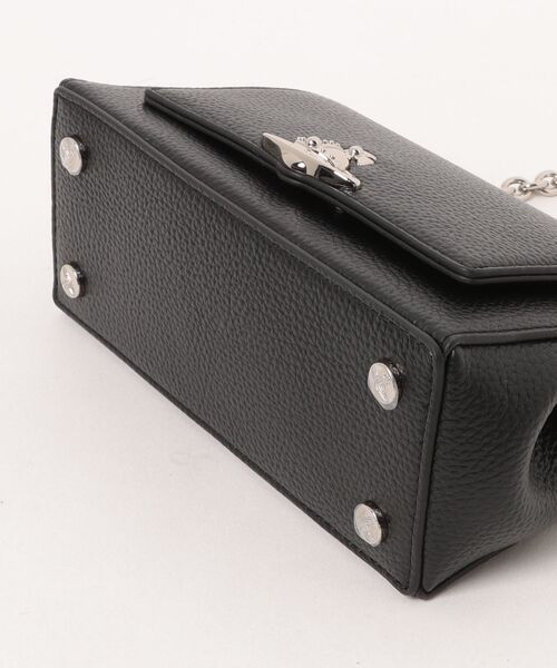 Vivienne Westwood(ヴィヴィアンウエストウッド)の「HAZEL SMALL HANDBAG(ハンドバッグ・レディース・ブラック・FREE)」の3枚目の写真