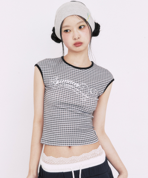YOUHEE(ユヒ)の「CHECK STAR PATTERN T-SHIRTS_BLACK(Tシャツ/カットソー・レディース・その他・SMALL/MEDIUM)」の1枚目の写真