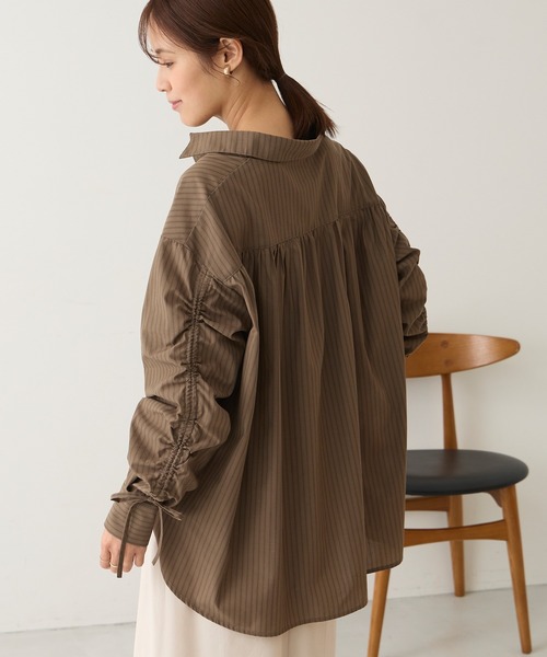 Aunely(オーネリー)の「【Aunely】しわレス 袖ギャザーリボンシャツ<YOSOOIシリーズ>(シャツ/ブラウス・レディース・ブルー系/ベージュ系/ネイビー/ホワイト系/ブラウン系・M/L)」の3枚目の写真