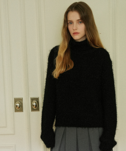 VLETI（ブレッティ）の「High Neck Loose Fit Knit (Black)（ニット/セーター・レディース・ブラック・FREE）」の2枚目の写真