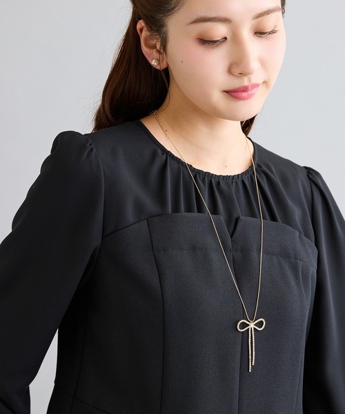Rose Tiara(ローズティアラ)の「【防シワ】ビスチェ風ドッキングブラウス(シャツ/ブラウス・レディース・グレー/ブラック・38/42/46)」の6枚目の写真