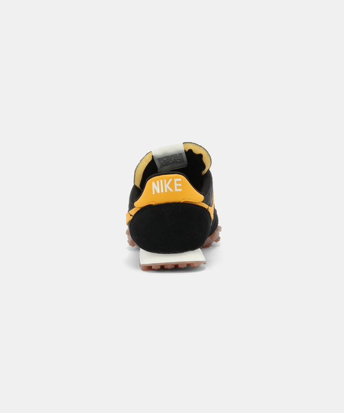 NIKE(ナイキ)の「【NIKE/ ナイキ】WAFFLE RACER(スニーカー・レディース・ブラック/ホワイト・24cm/25cm/24.5cm)」の5枚目の写真
