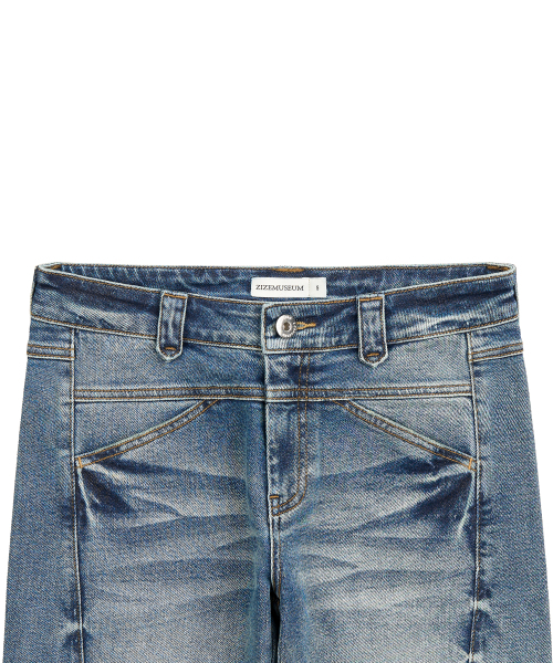 ZIZEMUSEUM(ジゼミュージアム)の「カーブドストレートデニムパンツ(ブルー)(デニムパンツ・レディース・その他・SMALL/MEDIUM/LARGE)」の3枚目の写真