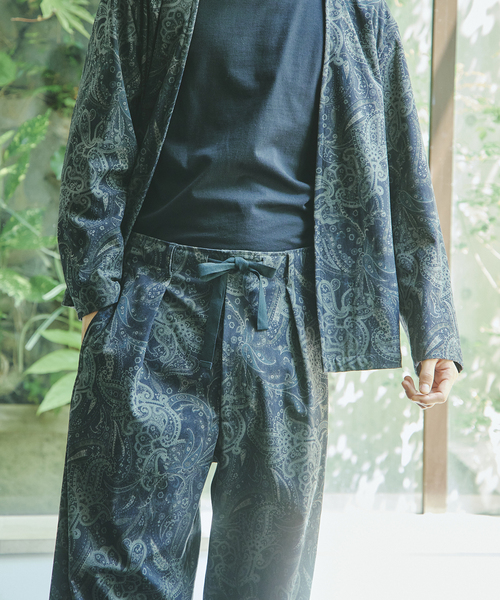 JOURNAL STANDARD（ジャーナルスタンダード）の「トリコット コーデュロイ オーバー パンツ（スラックス・メンズ・チャコールグレー/ブラウン・SMALL/MEDIUM/LARGE）」の9枚目の写真