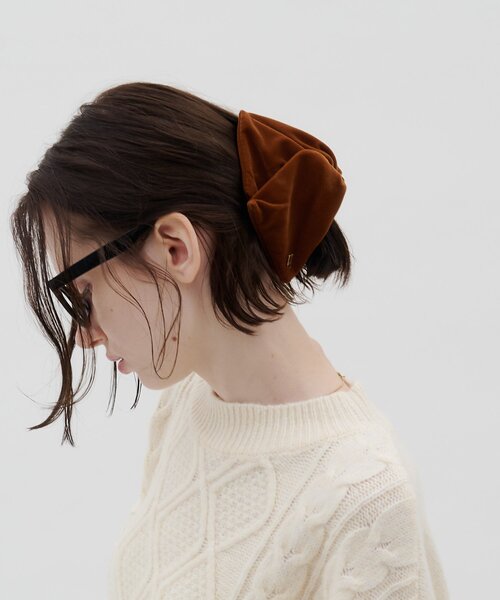 CIAOPANIC TYPY（チャオパニックティピー）の「:lilベロアトライアングルクリップ（バレッタ/ヘアクリップ・レディース・キャメル/ブラック・ONE SIZE）」の11枚目の写真