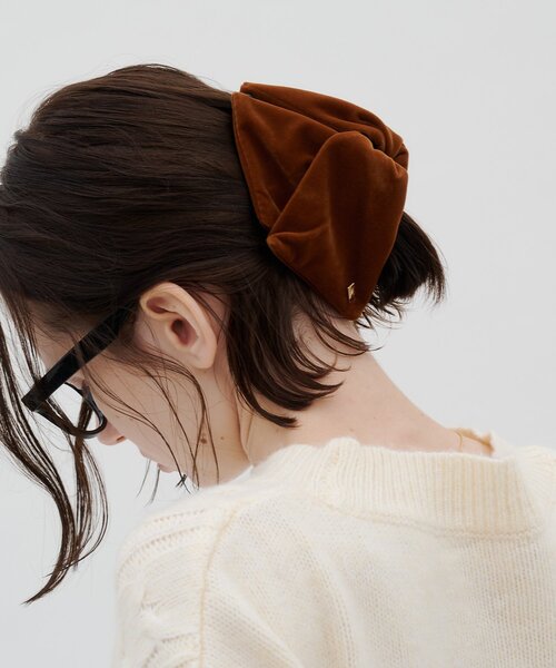 CIAOPANIC TYPY（チャオパニックティピー）の「:lilベロアトライアングルクリップ（バレッタ/ヘアクリップ・レディース・キャメル/ブラック・ONE SIZE）」の13枚目の写真