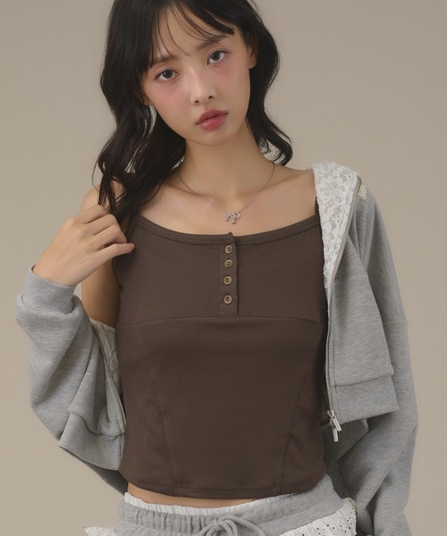 apres jour mignon(アプレジュールミニョン)の「ヘンリーネックキャミ(キャミソール・レディース・ライトブルー/カーキ/ブラウン系その他・フリー/LARGE)」の4枚目の写真