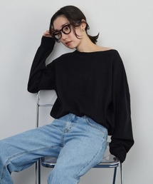 ボートネックオフショルニット