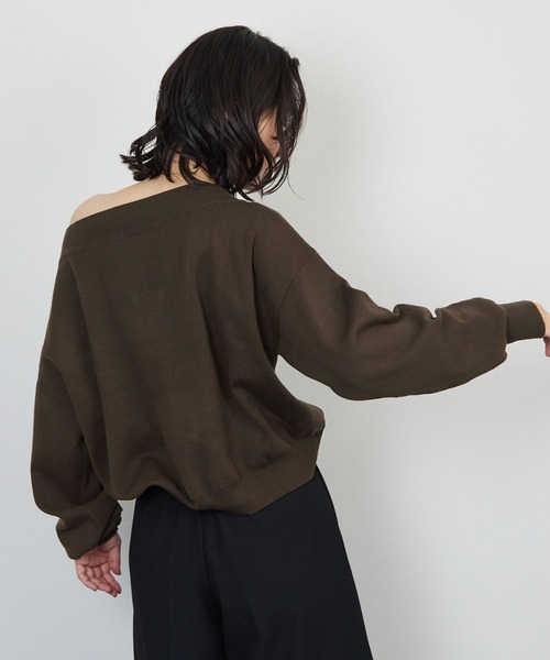 STELLA FISH(ステラフィッシュ)の「ボートネックオフショルニット(ニット/セーター・レディース・オフホワイト/ブラウン/ブラック・FREE)」の20枚目の写真