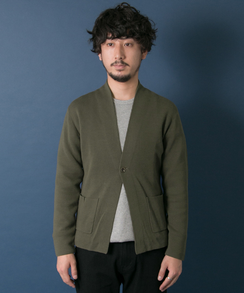 URBAN RESEARCH（アーバンリサーチ）の「UR 強撚ミラノリブ1Bカーディガン（カーディガン/ボレロ・メンズ・カーキ/ネイビー/ベージュ/グレー・LARGE/MEDIUM）」の21枚目の写真