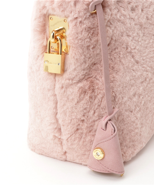 Samantha Thavasa（サマンサタバサ）の「ファー　ソフティサマンサマイン　小（トートバッグ・レディース・グレー/ピンクベージュ/キャメル/オフホワイト/ブラック/ライトブルー/ピンク・FREE）」の11枚目の写真