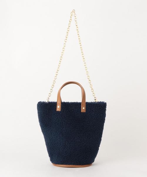 Boisson Chocolat(ボワソンショコラ)の「Control Freakフェイクボアトート(ショルダーバッグ・レディース・オフホワイト/ネイビー・FREE)」の5枚目の写真