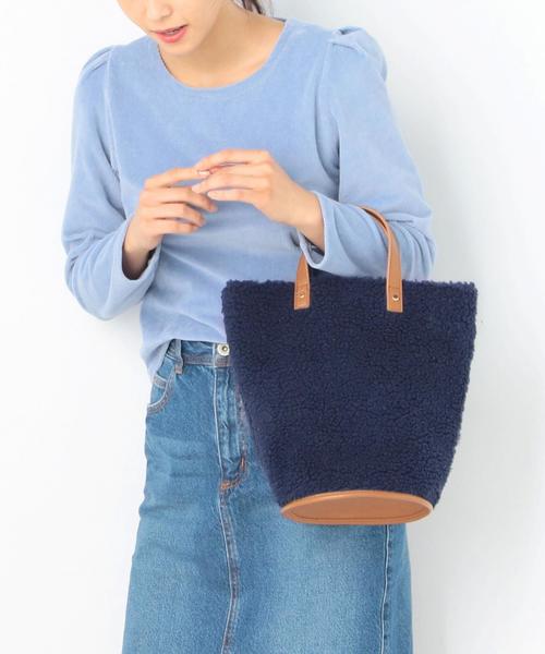 Boisson Chocolat(ボワソンショコラ)の「Control Freakフェイクボアトート(ショルダーバッグ・レディース・オフホワイト/ネイビー・FREE)」の10枚目の写真