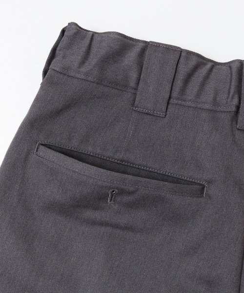 Dickies（ディッキーズ）の「Dickies×URiD　別注TCストレッチナローパンツ（その他パンツ・メンズ・ベージュ/グレー/ブラック・MEDIUM/SMALL/LARGE）」の22枚目の写真
