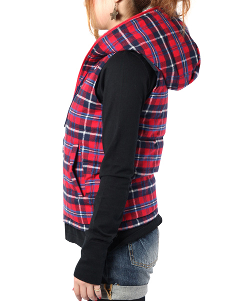 X-girl（エックスガール）の「REVERSIBLE PUFF VEST（ダウンベスト・レディース・ベージュ/グリーン/ネイビー・1/2）」の4枚目の写真