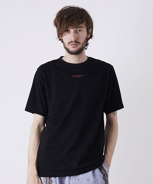 UNITED TOKYO（ユナイテッドトウキョウ）の「AEVILコラボロゴ刺繍半袖TEE（Tシャツ/カットソー・メンズ・サックスブルー/ホワイト/ピンク/ブラック・1/3/2）」の3枚目の写真