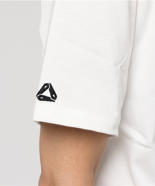 UNITED TOKYO（ユナイテッドトウキョウ）の「AEVILコラボロゴ刺繍半袖TEE（Tシャツ/カットソー・メンズ・サックスブルー/ホワイト/ピンク/ブラック・1/3/2）」の17枚目の写真