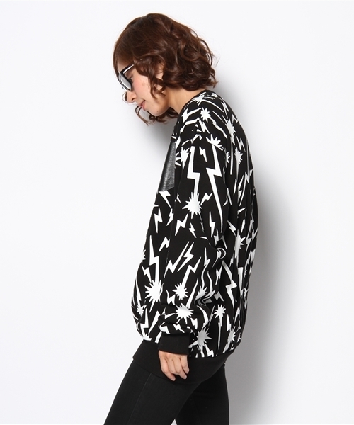 WEGO(ウィゴー)の「ディズニースウェット(スウェット・レディース・ホワイト/ブラック/グレー・FREE)」の4枚目の写真