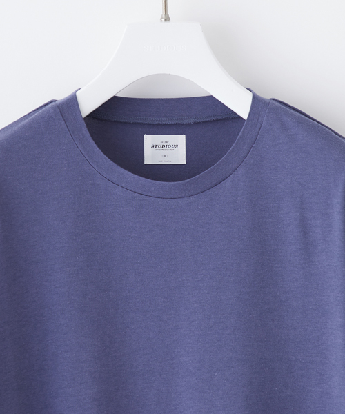 STUDIOUS（ステュディオス）の「ベーシッククルーネックロンT（Tシャツ/カットソー・メンズ・ブラック/カーキ/ホワイト/ピンク/レッド/ブルー・1/3/2）」の7枚目の写真