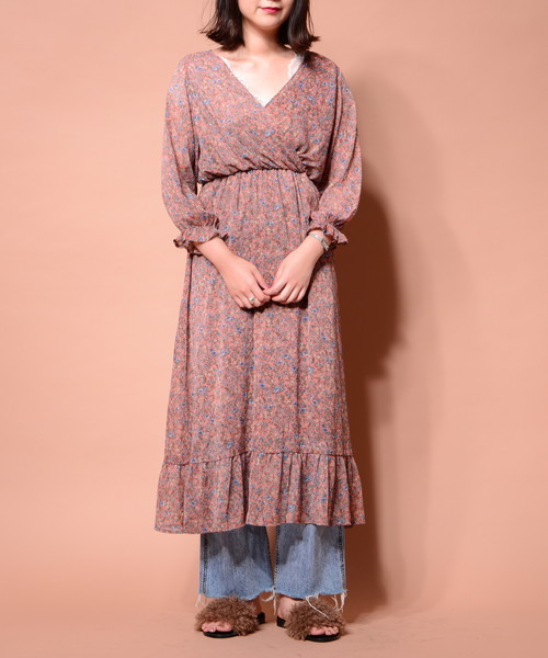 natural couture(ナチュラルクチュール)の「花柄カシュクールワンピース(ワンピース・レディース・ブラック/ピンク/グリーン・FREE)」の8枚目の写真