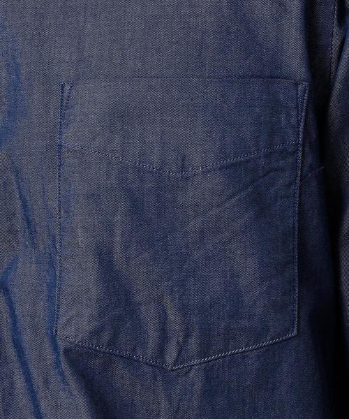 green label relaxing（グリーンレーベルリラクシング）の「NM シャンブレー ボタンダウンカラー シャツ ◆（シャツ/ブラウス・メンズ・ネイビー/コバルトブルー・SMALL/MEDIUM/LARGE/X-LARGE/X-SMALL）」の4枚目の写真