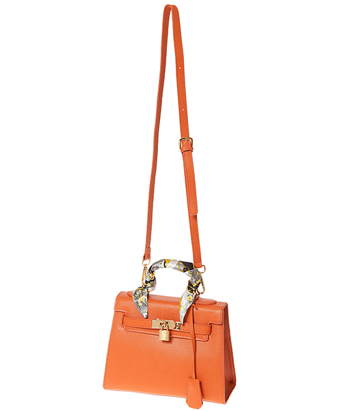 Edit Sheen（エディットシーン）の「スカーフ付きkeyモチーフハンドバッグ（ハンドバッグ・レディース・ブラック/オフホワイト/オレンジ/モカ・FREE）」の9枚目の写真