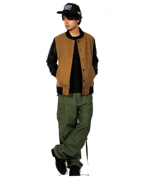 ８(eight)（エイト）の「メルトン スタジャン 袖切替 PUレザー（スタジャン・メンズ・チャコールグレー/ブラック/ネイビー/グレー/レッド/キャメル・SMALL/MEDIUM/LARGE/X-LARGE/XX-LARGE）」の11枚目の写真