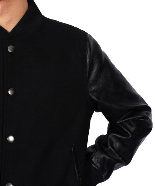 ８(eight)（エイト）の「メルトン スタジャン 袖切替 PUレザー（スタジャン・メンズ・チャコールグレー/ブラック/ネイビー/グレー/レッド/キャメル・SMALL/MEDIUM/LARGE/X-LARGE/XX-LARGE）」の16枚目の写真