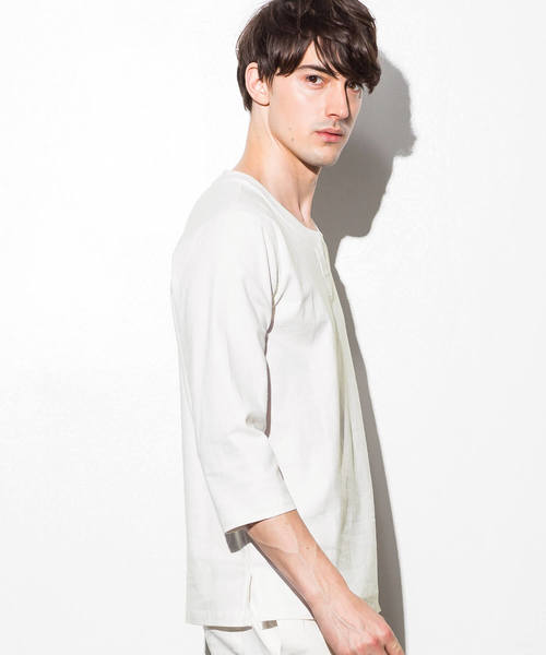 JH junhashimoto（ジェイエイチジュンハシモト）の「JH junhashimoto(ジェイエイチ ジュンハシモト)ストレッチリネンキーネックシャツ（シャツ/ブラウス・メンズ・ホワイト/ベージュ/ネイビー・SMALL/MEDIUM/LARGE）」の6枚目の写真