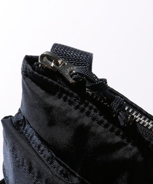 PORTER（ポーター）の「＜PORTER（ポーター）＞ FORCE SHOULDERBAG/バック ¨（ショルダーバッグ・メンズ・ブラック/オリーブ/ネイビー・FREE）」の7枚目の写真