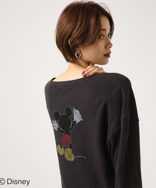 AZUL by moussy(アズールバイマウジー)の「PAINT MICKEY サーマルプルオーバー(Tシャツ/カットソー・レディース・オフホワイト/ライトブラック・SMALL/MEDIUM)」の2枚目の写真