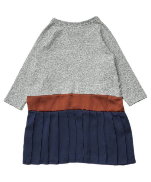 Otonato(オトナト)の「切り替えワンピース(ワンピース・キッズ・グレー/チャコール・90/100/110/120/130/95/140/80)」の7枚目の写真